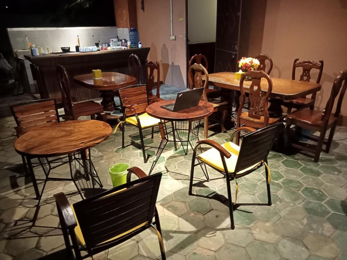 Makers Guesthouse 시엠리아프 외부 사진